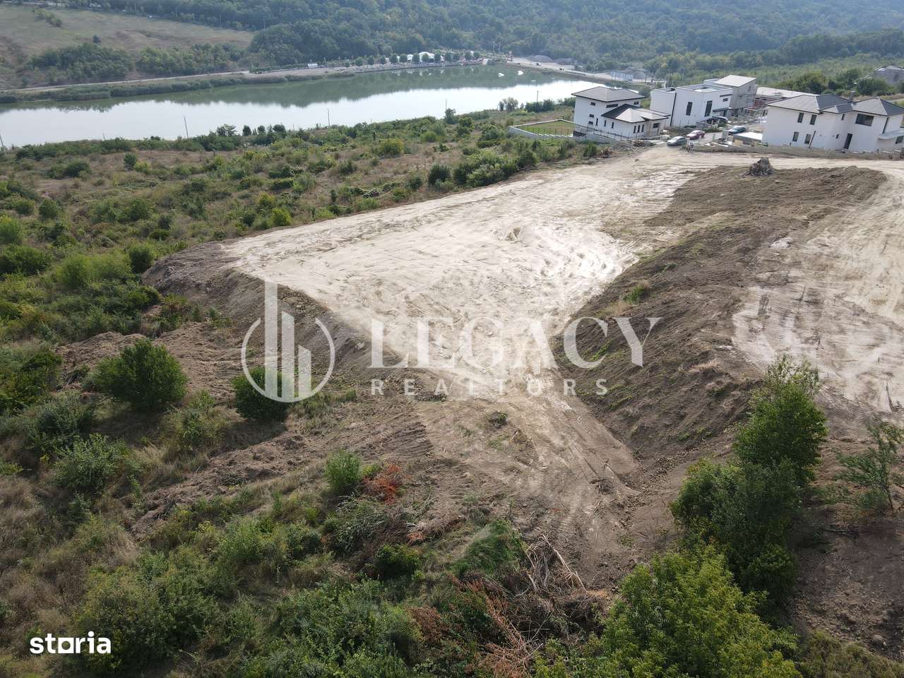 Teren intravilan pt dezvoltare imobiliară, lac Aroneanu, Iași-4