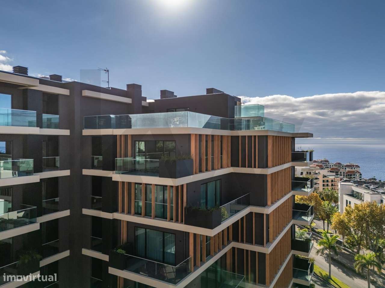 Apartamento T3 - Varino 7 — Elegância e Modernidade na Estrada Monumen - Grande imagem: 2/24