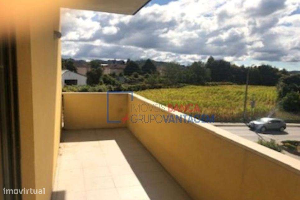 APARTAMENTO T1 - PENAFIEL - Grande imagem: 3/17