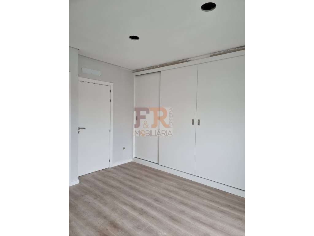 Moradias Geminada DuplexT3 com Pérgola. Pinhal do General. Fernão F...-29