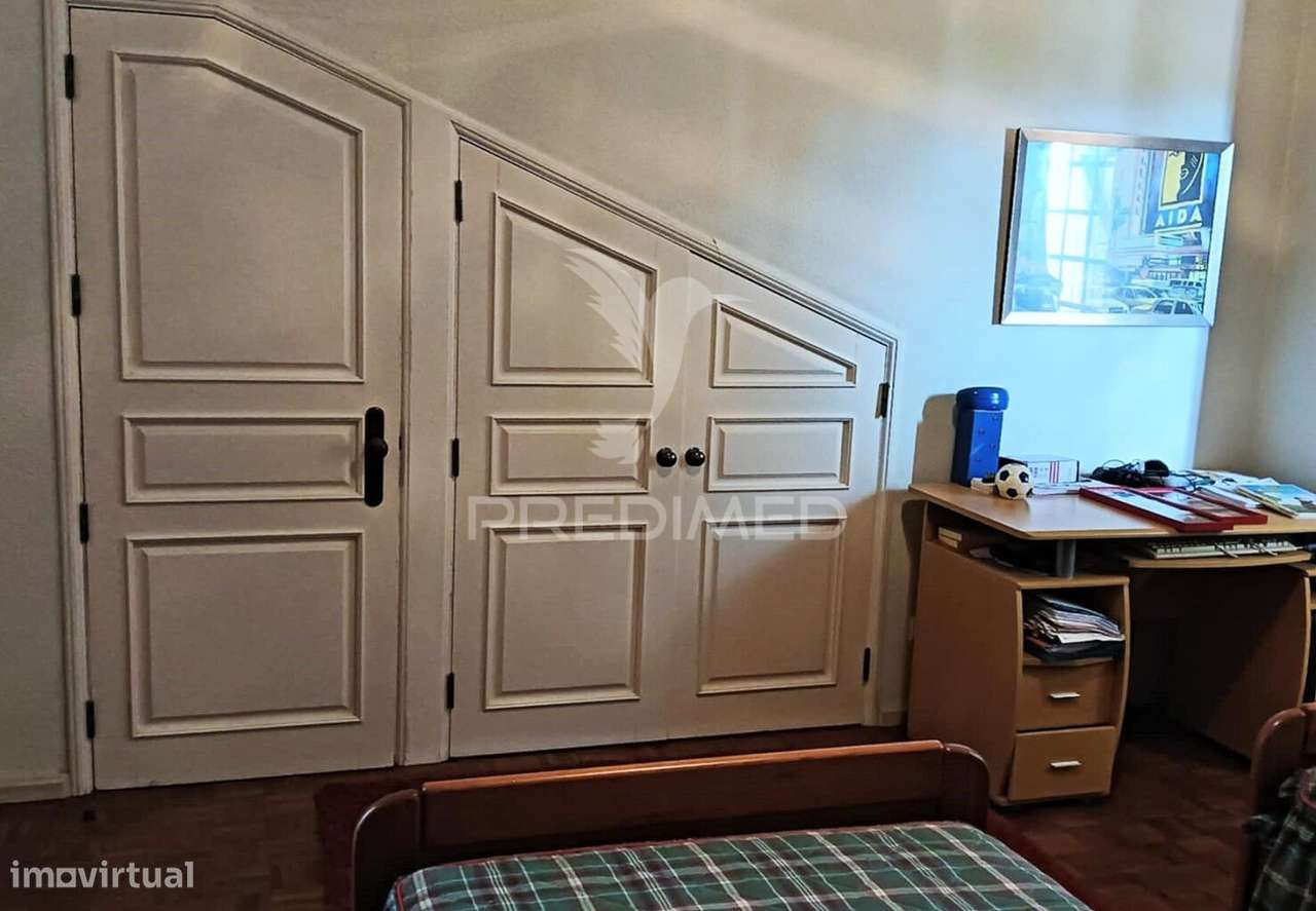 Moradia com Piscina em Santarém - Grande imagem: 4/35