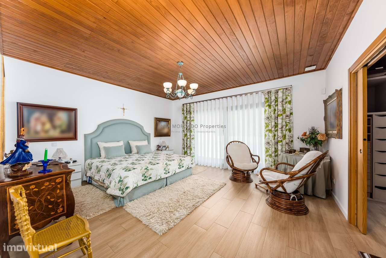 Moradia de Alto Padrão na Marinha Grande – Perto de Leiria e das Praia-37