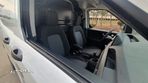 Ford Courier - 24