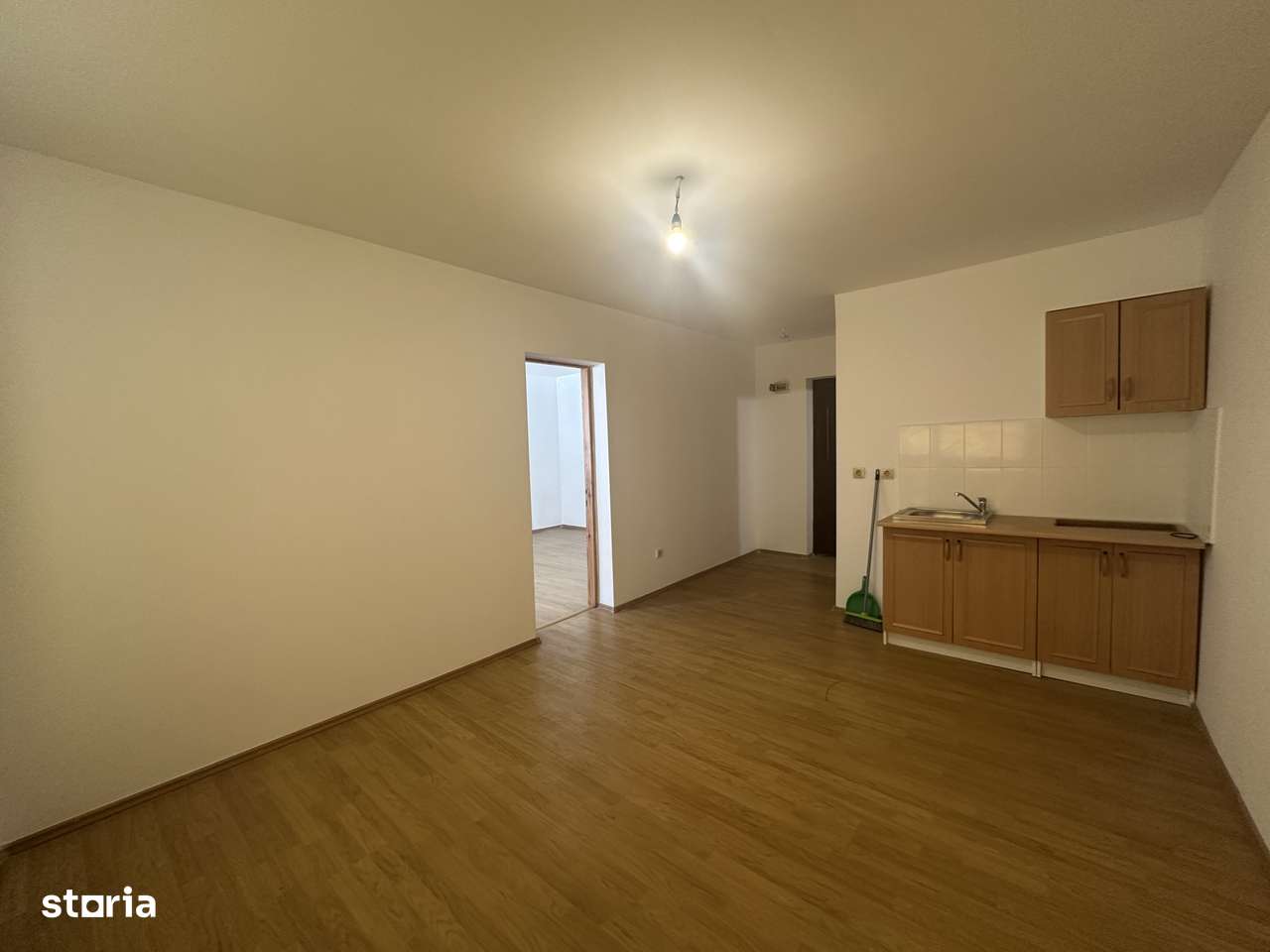 Ag imobiliara VIGAFON vinde apartament 2 camere Mihai Bravu-Teleajen - Imagine principală: 4/5