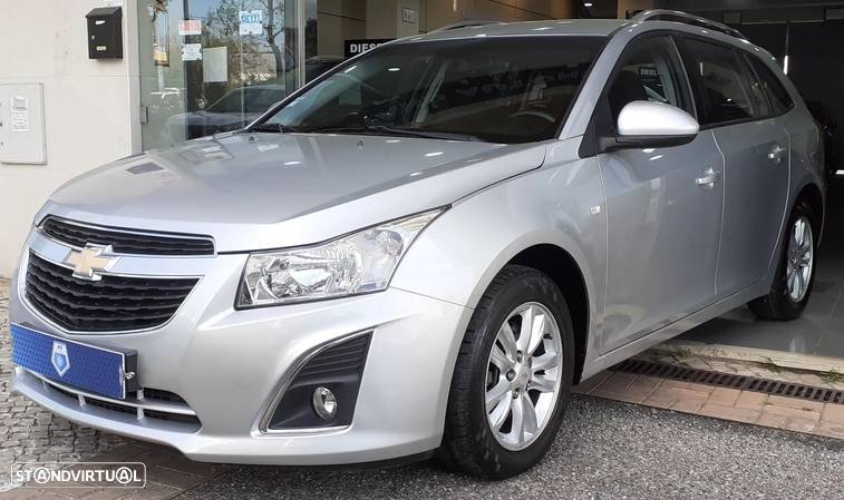 Chevrolet Cruze SW 1.7 VCDi LT - 1