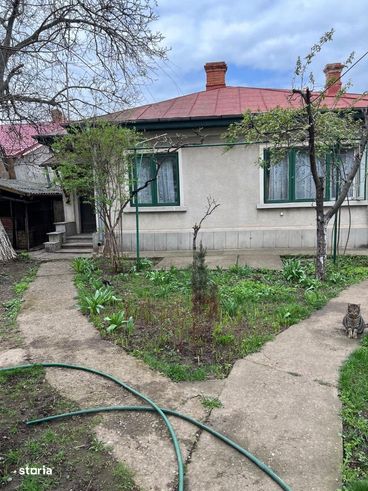 Casa cu teren generos, ideala pentru familie, in zona ultracentrala-7