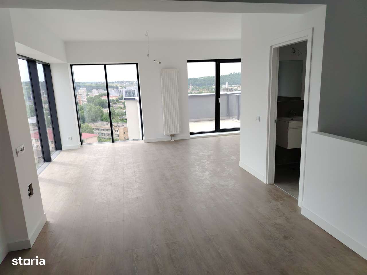 Ap  Duplex cu 3 cam,103 mp,la Silk District-1