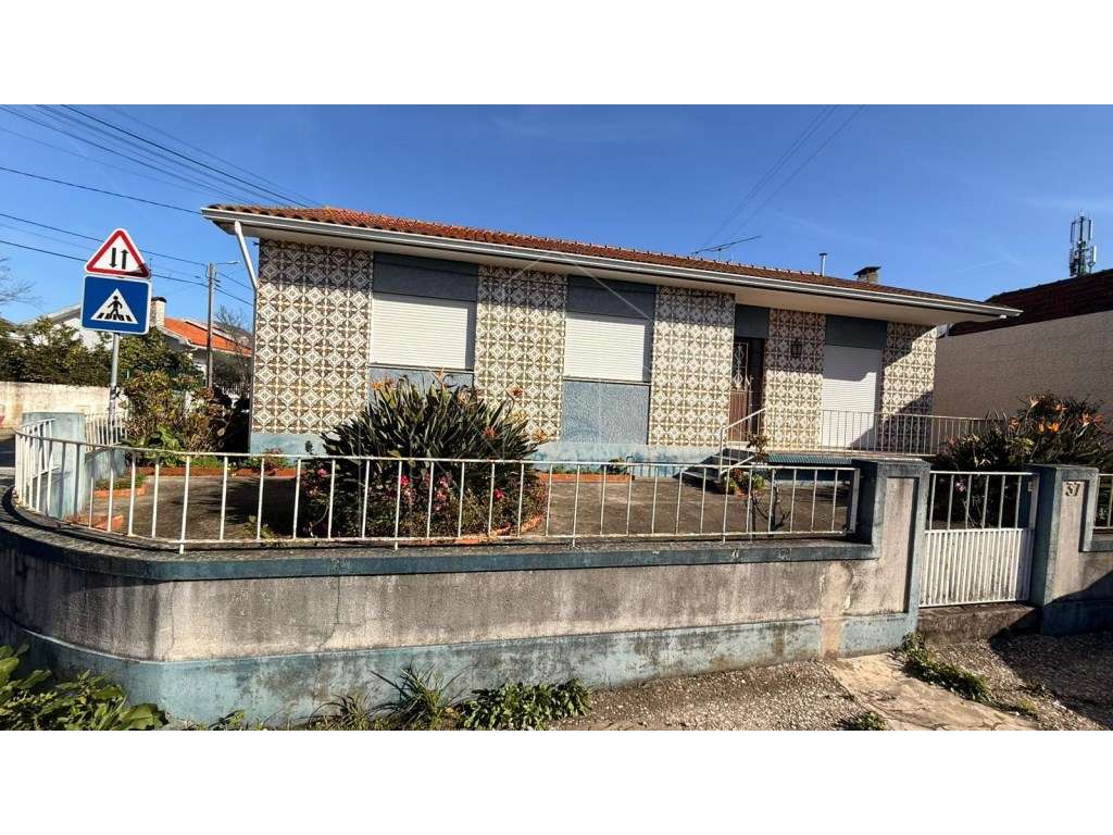 Moradia T3 - Aveiro - Grande imagem: 2/14