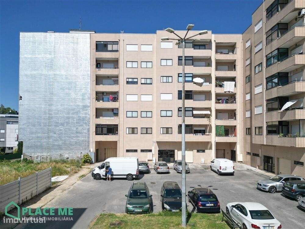 Apartamento T1+1 próximo da Estação de Comboios-6