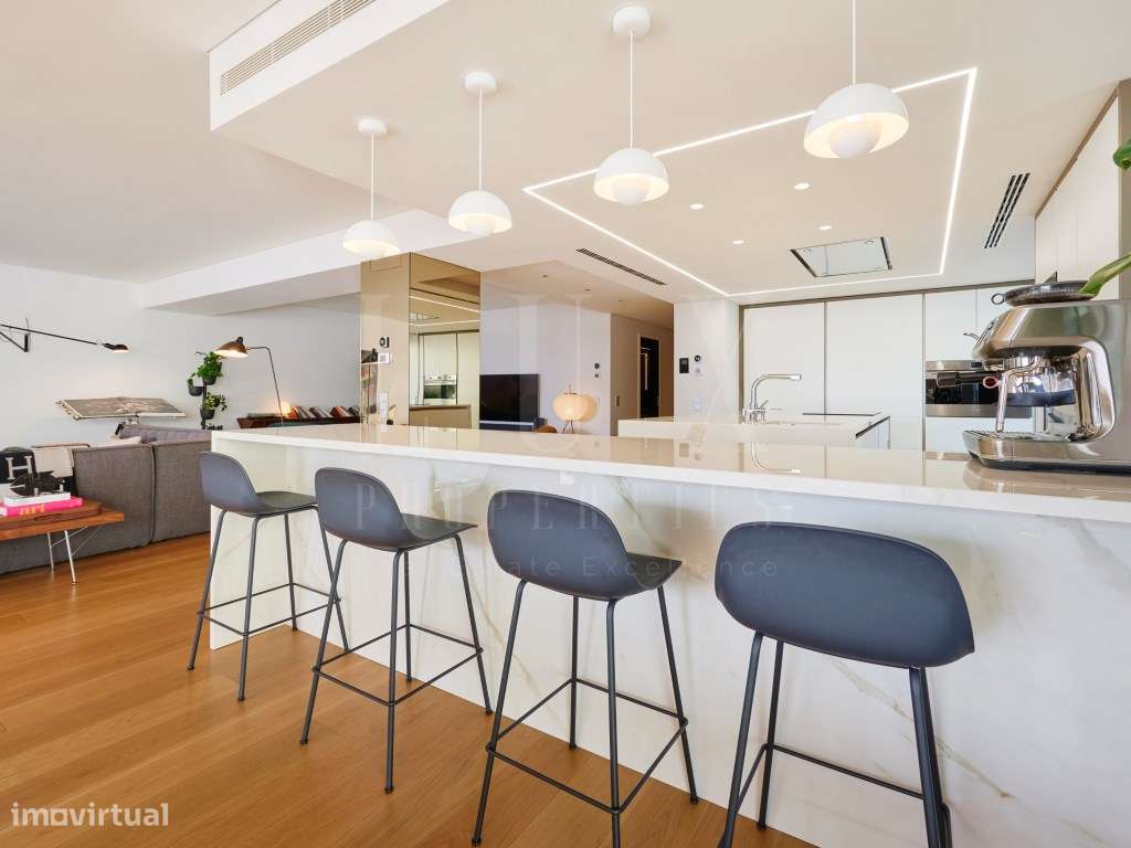 APARTAMENTO DE LUXO EM ZONA NOBRE DE LISBOA COM PISCINA E VISTAS SO...-27