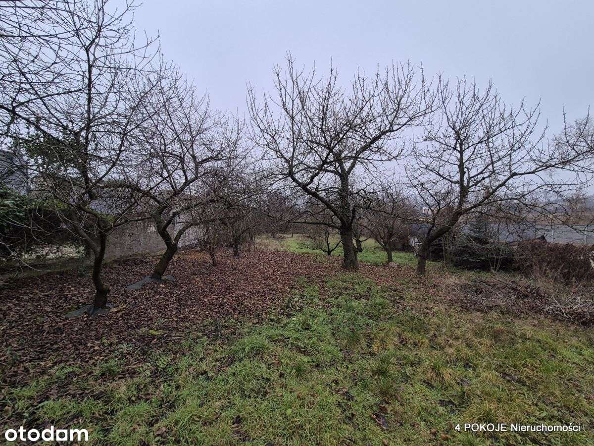 *Dom z budynkiem gospodarczym*-9