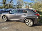 Lexus UX 250h 2.0L HEV 20H- (178 HP) 4X2 CVT Business - 13