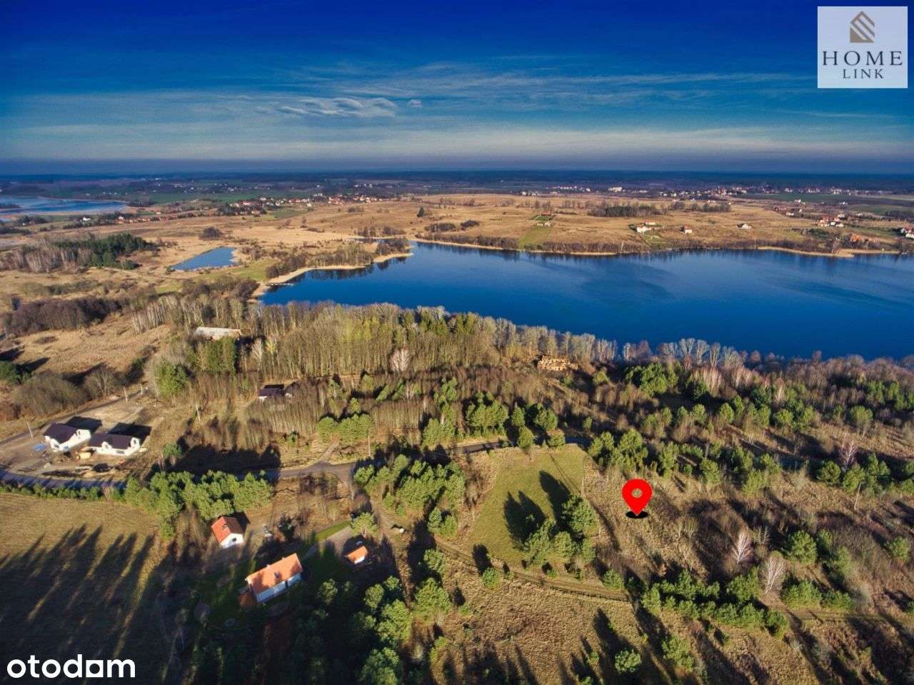 Działka z niesamowitym widokiem na jezioro i las. - Pełny obrazek: 5/10