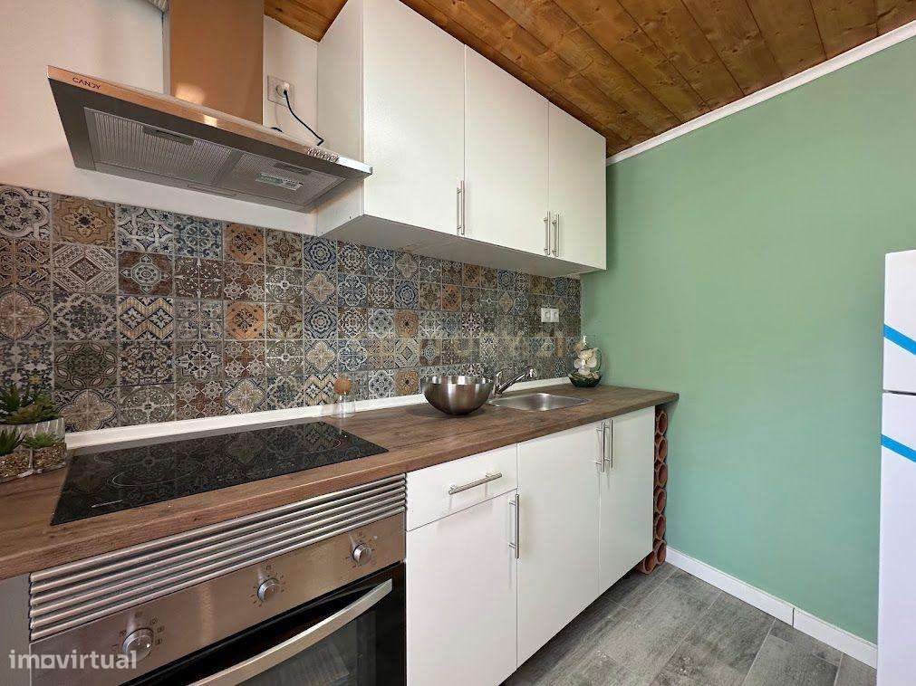 Prédio com 3 Frações mobiladas no centro de Abrantes - Grande imagem: 5/57