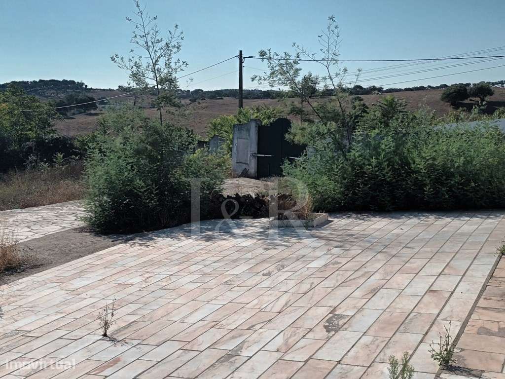 Monte Alentejano com terreno de 2,5 ha em Vila Viçosa, Évora - Grande imagem: 5/23