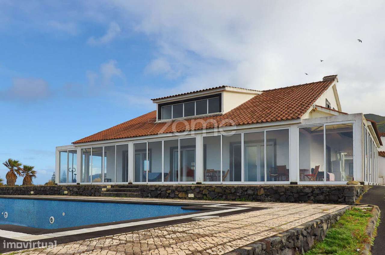 Moradia T3 Casa De Apoio T2 Com Vista Mar E Piscina Nos Mosteiros