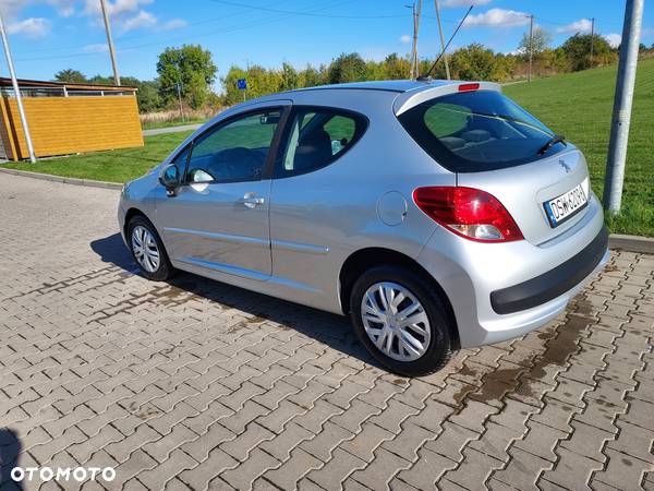 Peugeot 207 1.4 HDi Trendy - 4