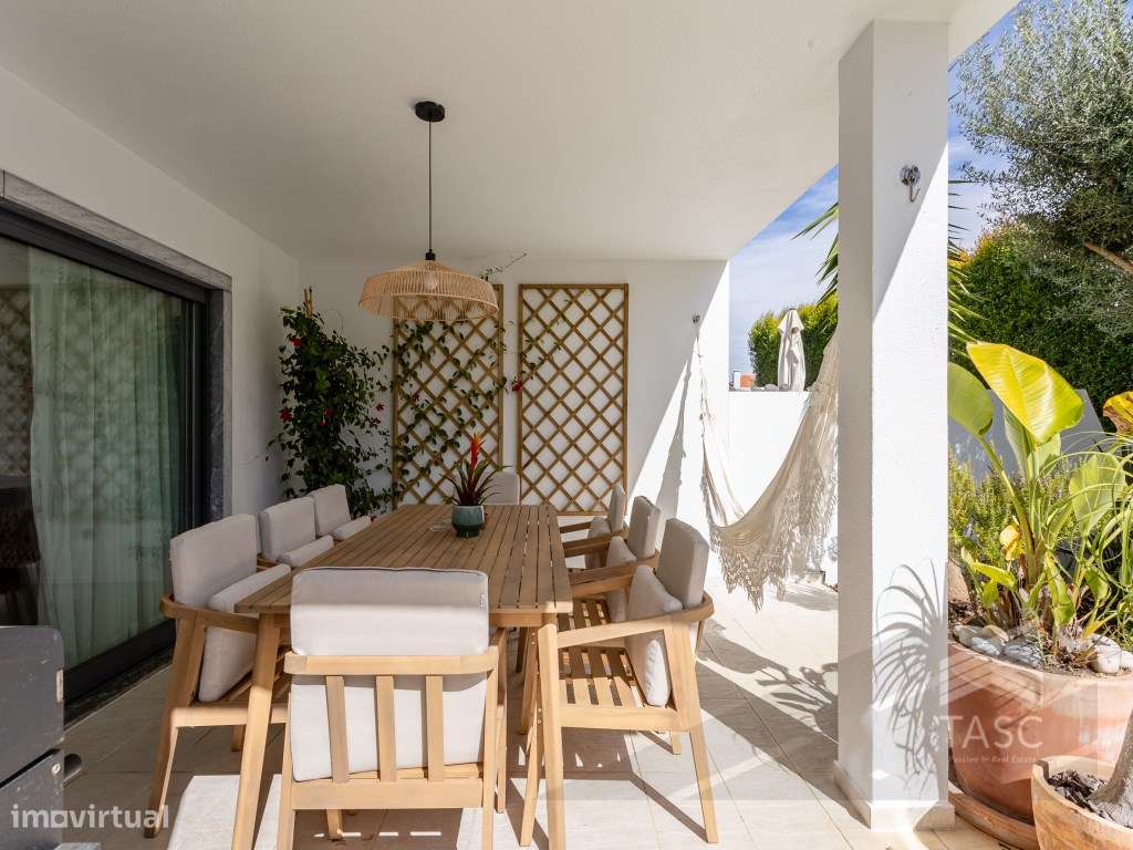 Moradia Geminada em Bicesse-46