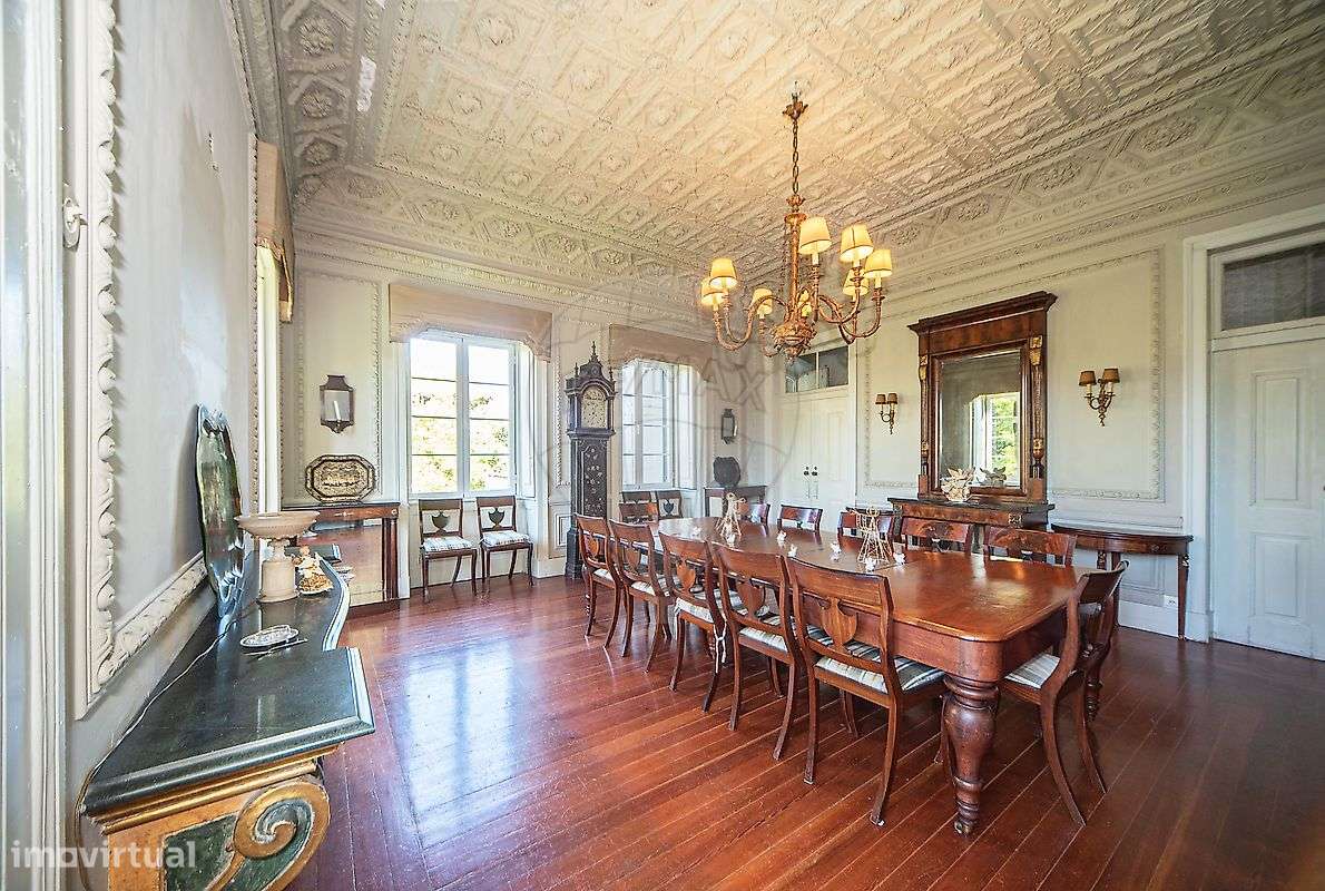 Moradia T6 para venda-13