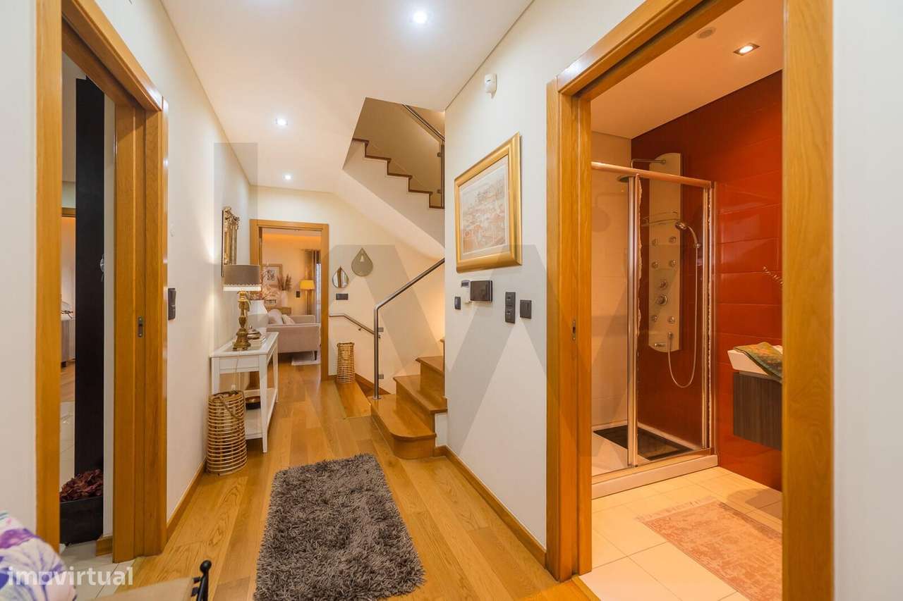 Moradia T4+1 em Agualva-Cacém – Conforto, Qualidade e Vista Desafogada-33