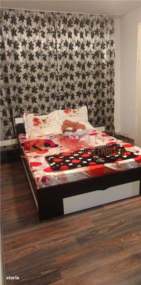 EXCLUSIVITATE Apartament 2 camere cf 1  semidecomandat zona Berca - Imagine principală: 3/9