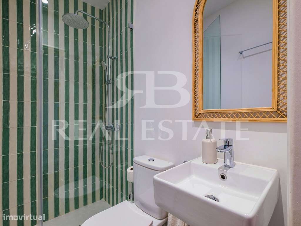 T3 com 1 Suite + Pátio comum e alguma VISTA RIO | RESTELO - Lisboa.-5
