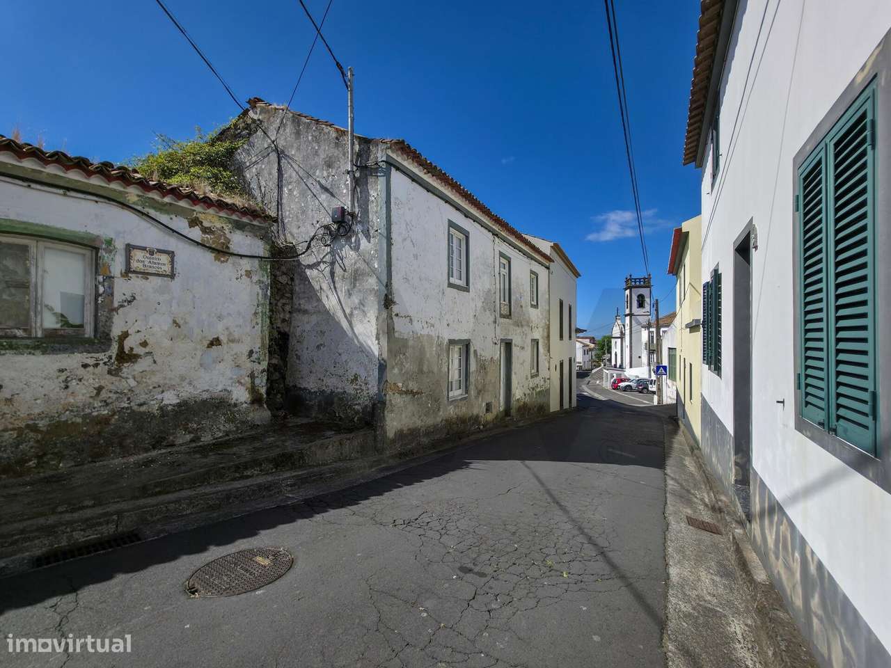 Moradia T5 com vista Mar para Recuperar em Ribeira das Tainhas - Grande imagem: 2/43