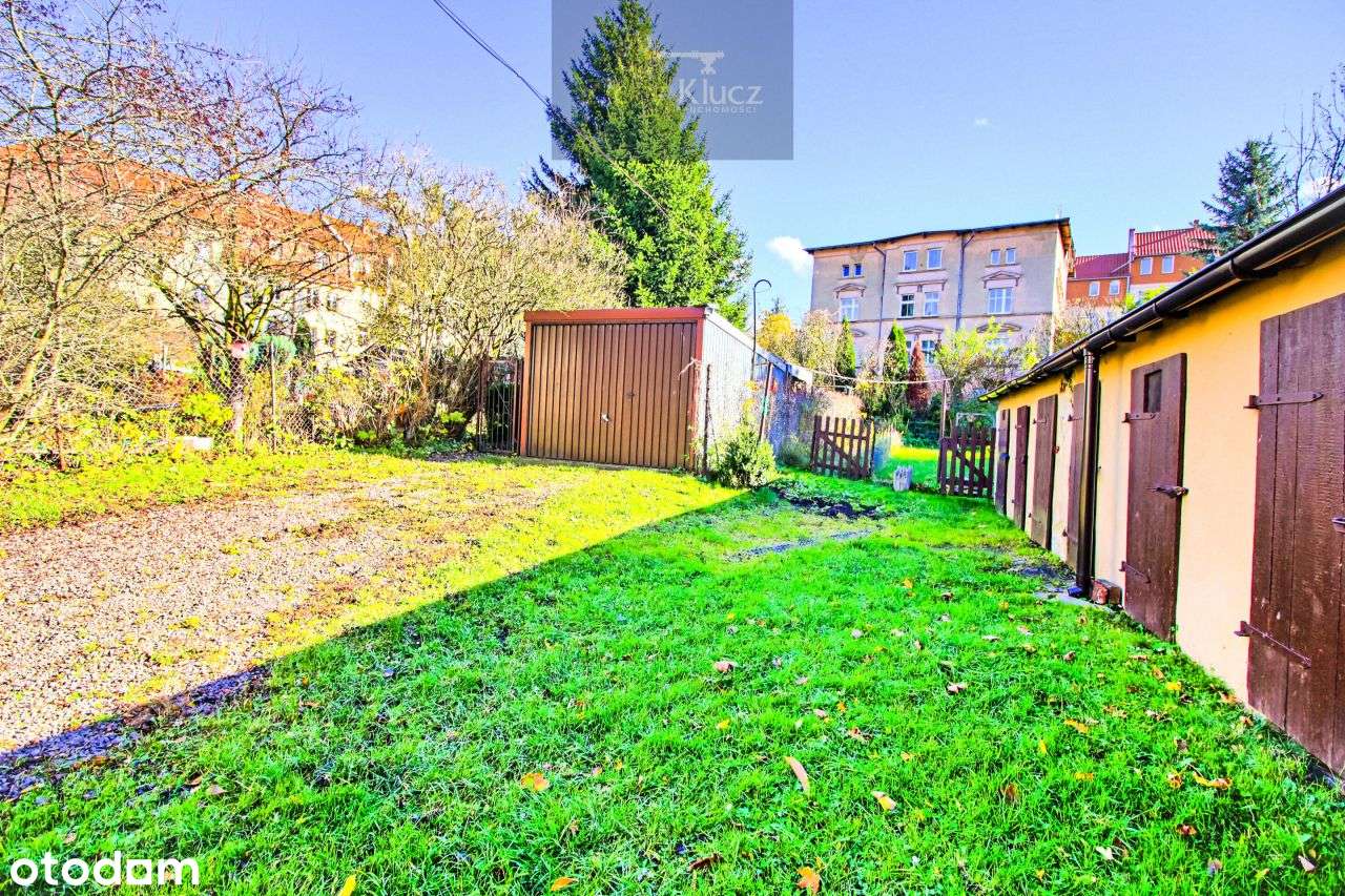 Mieszkanie dwupoziomowe z garażem i ogródkiem-14