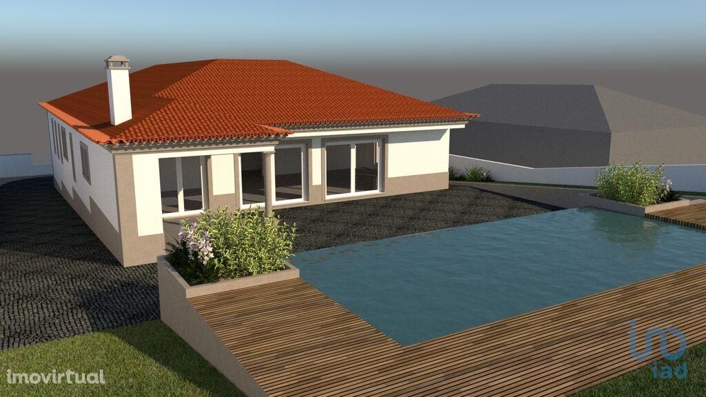 Casa / Villa T5 em Leiria de 350,00 m2