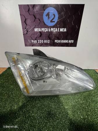 Farol frente direito Ford Focus 2005 - 1