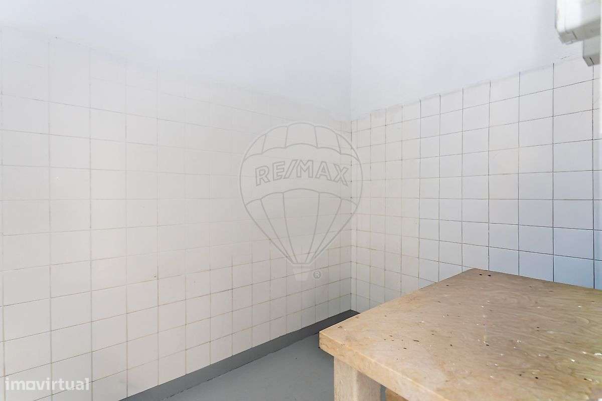 Armazém à venda em Sintra-32