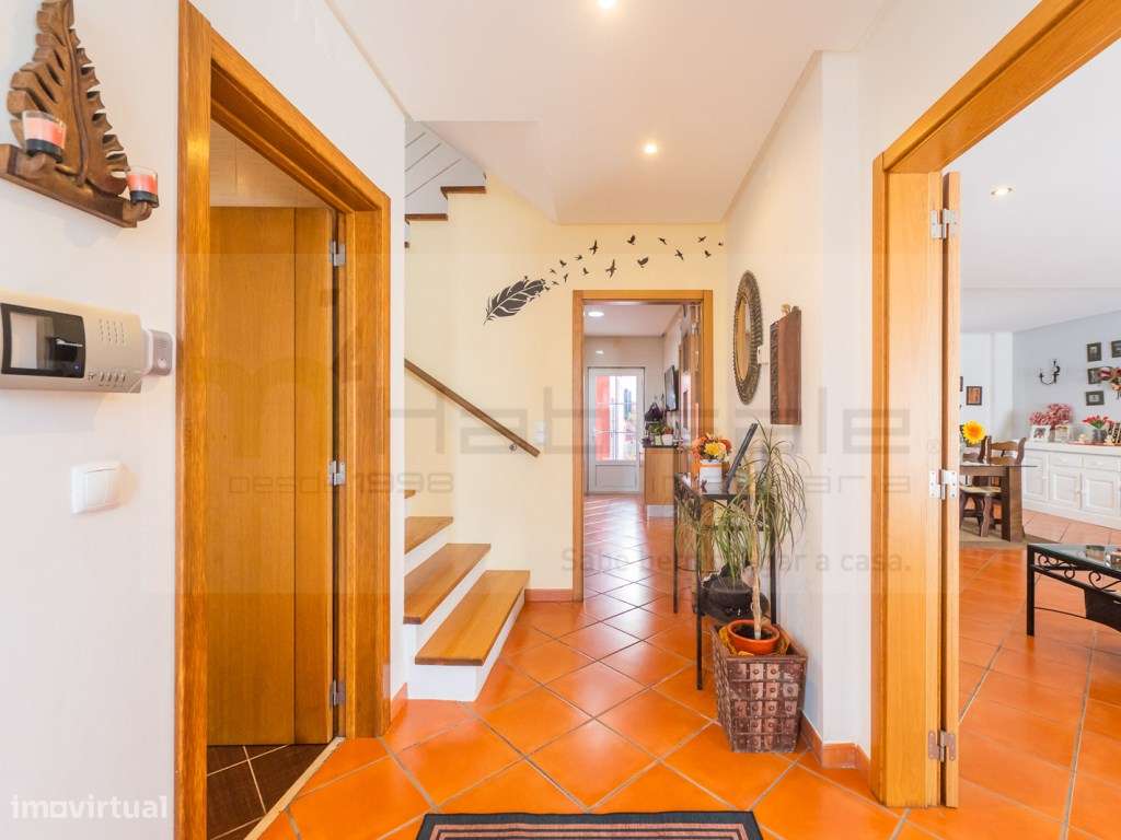 Moradia T4+1 | Casal Novo - Famões / Caneças-5