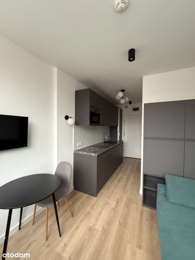 Nowoczesna kawalerka w samym sercu Katowic! - Pełny obrazek: 2/10