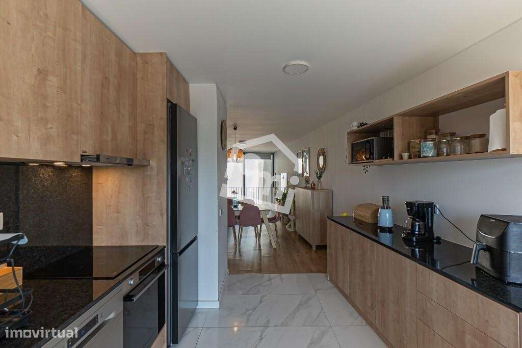 T1+1 Duplex com Terraço | Edifício de 2023 | Metro Parque Real-7