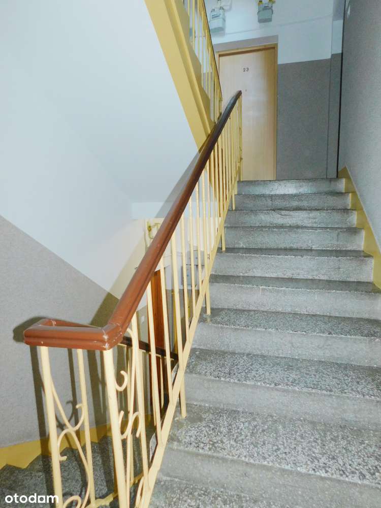 Mieszkanie w Centrum / Pierwsze Piętro.-7