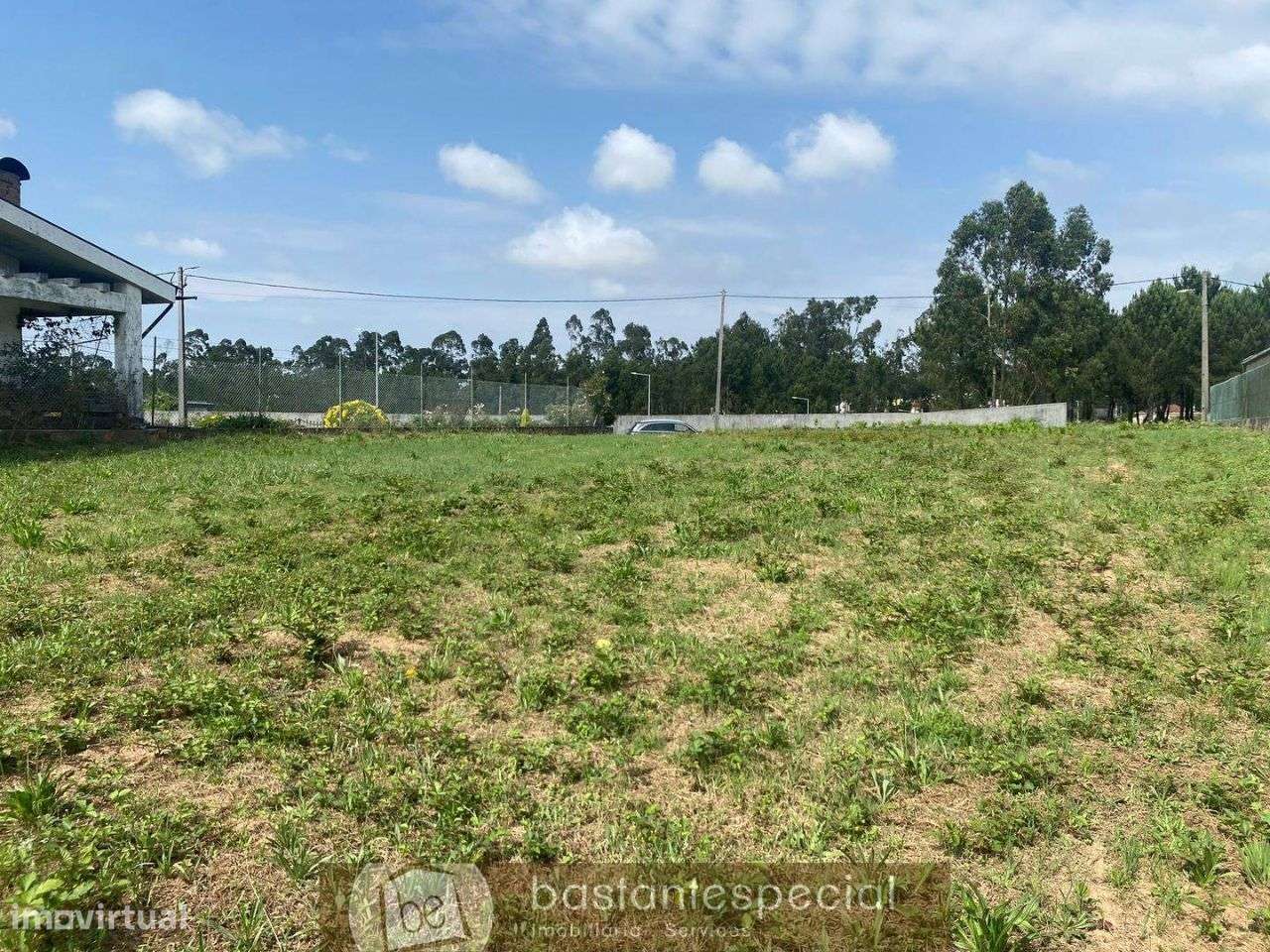 Terreno - Grande imagem: 2/2