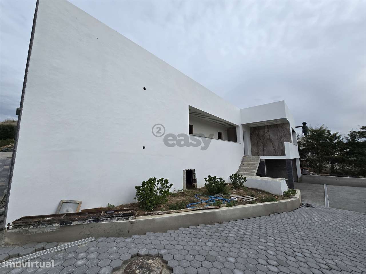 Moradia Térrea de Luxo com piscina - Grande imagem: 4/23