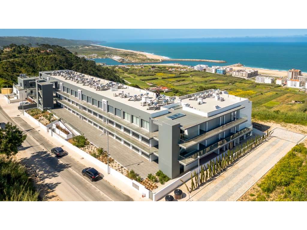 Apartamento T2 na Pederneira com piscina e Vista Mar-45