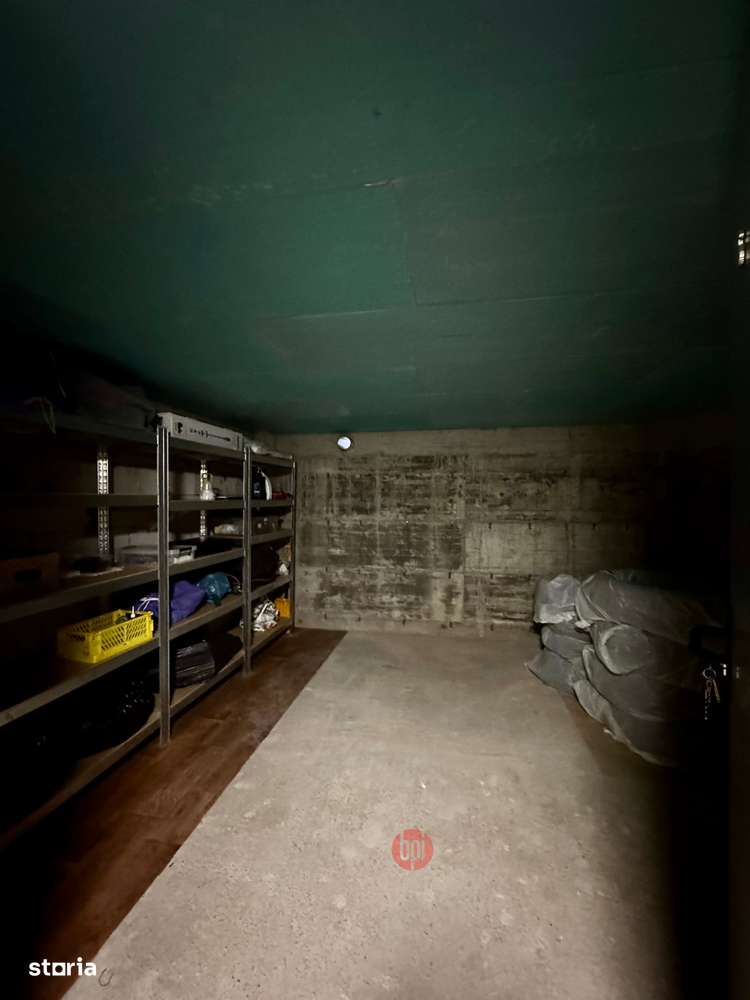 SE VINDE Apartament cu 4camere+boxa+3locuri de parcare, in Falticeni-10