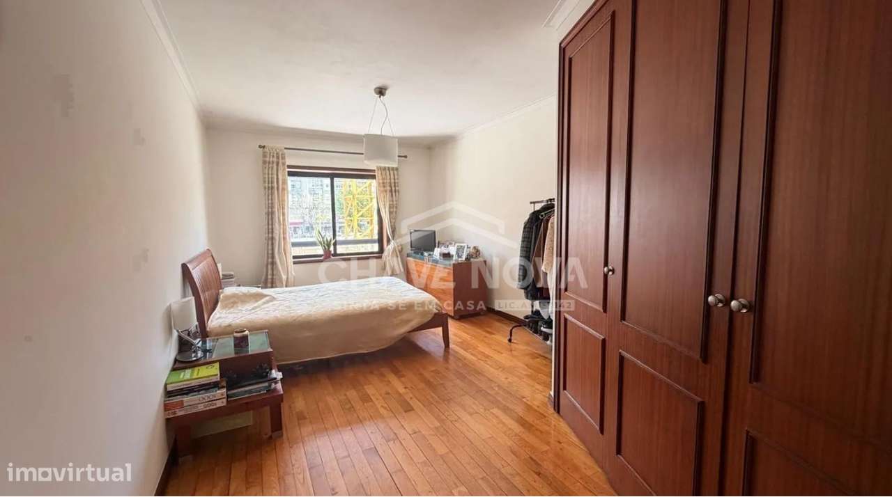 Apartamento T5 no Centro de Vila Nova de Gaia-7
