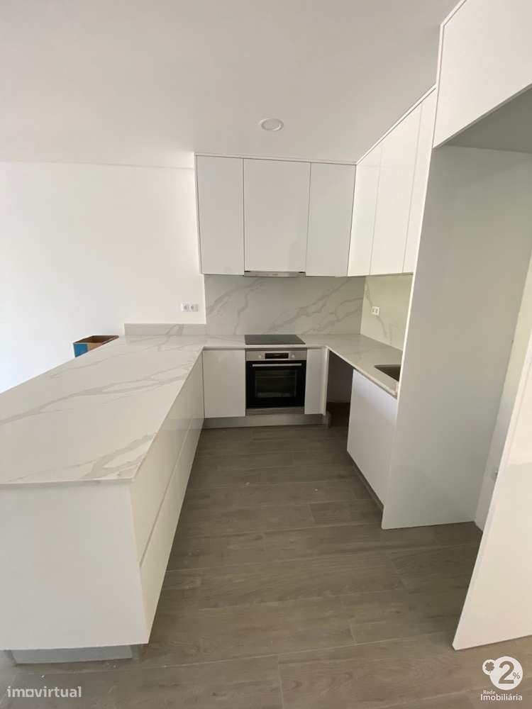 Moradia V2 em Catéfica - Torres Vedras - Grande imagem: 5/17