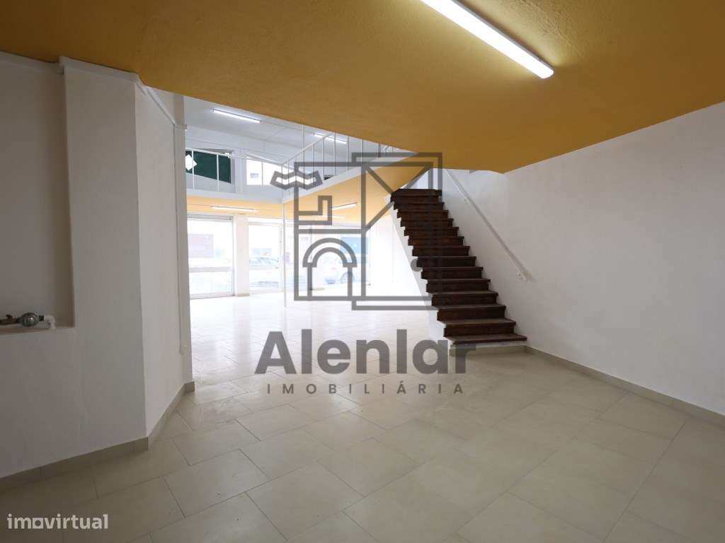 Loja em Alenquer - Grande imagem: 5/13