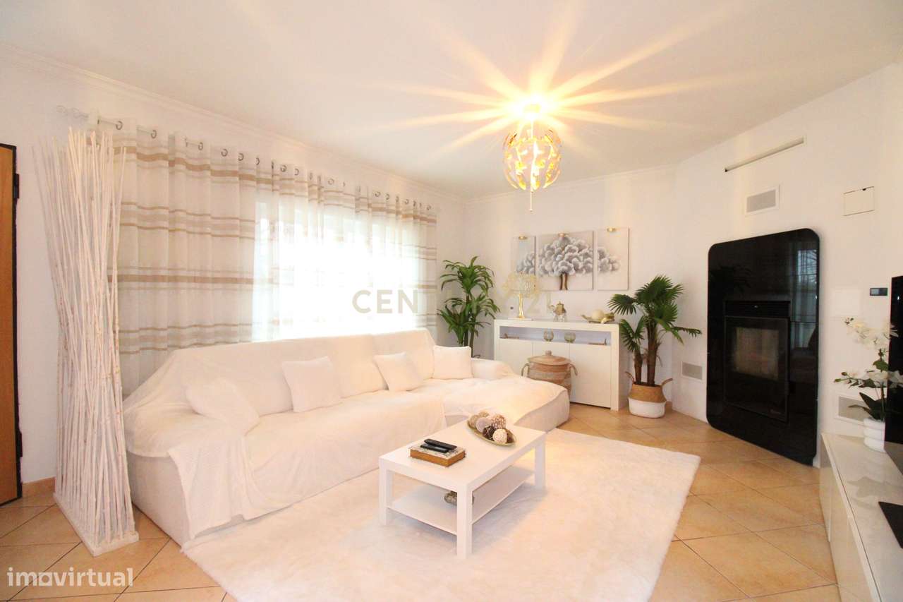 Moradia, Fernão Ferro, Seixal, com 3 Quartos-10