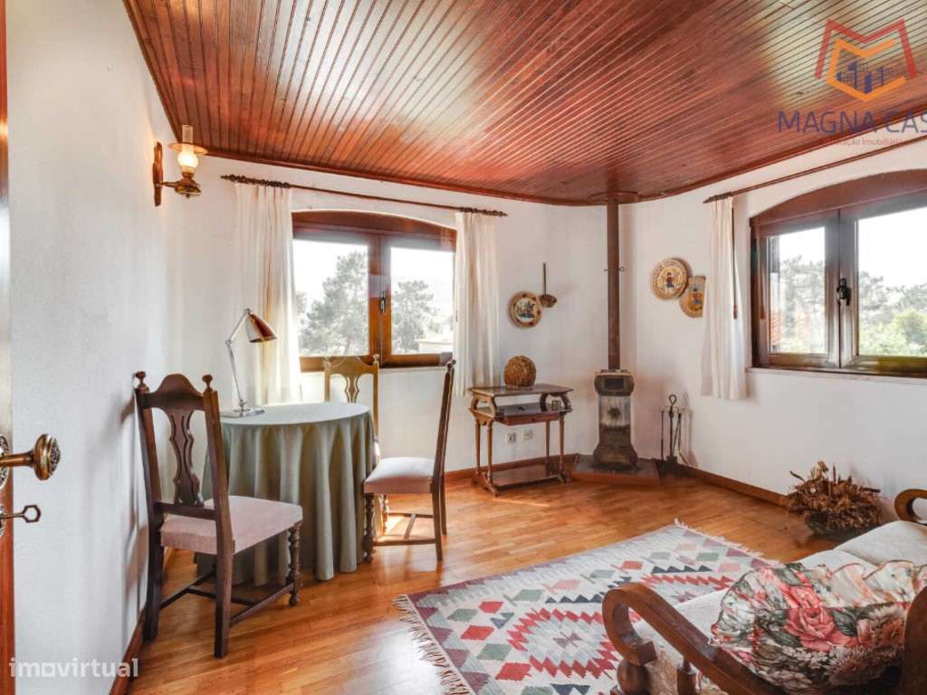 Moradia com Piscina e Jardim em Colares, Sintra-27