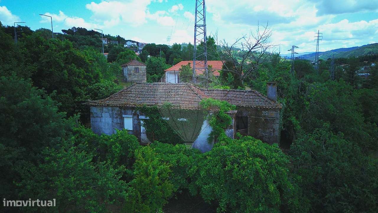 Moradia T2 para venda-3