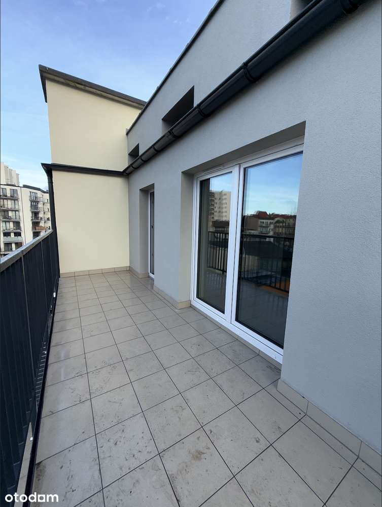OKAZJA! Kawalerka z tarasem i garażem - Pełny obrazek: 4/20