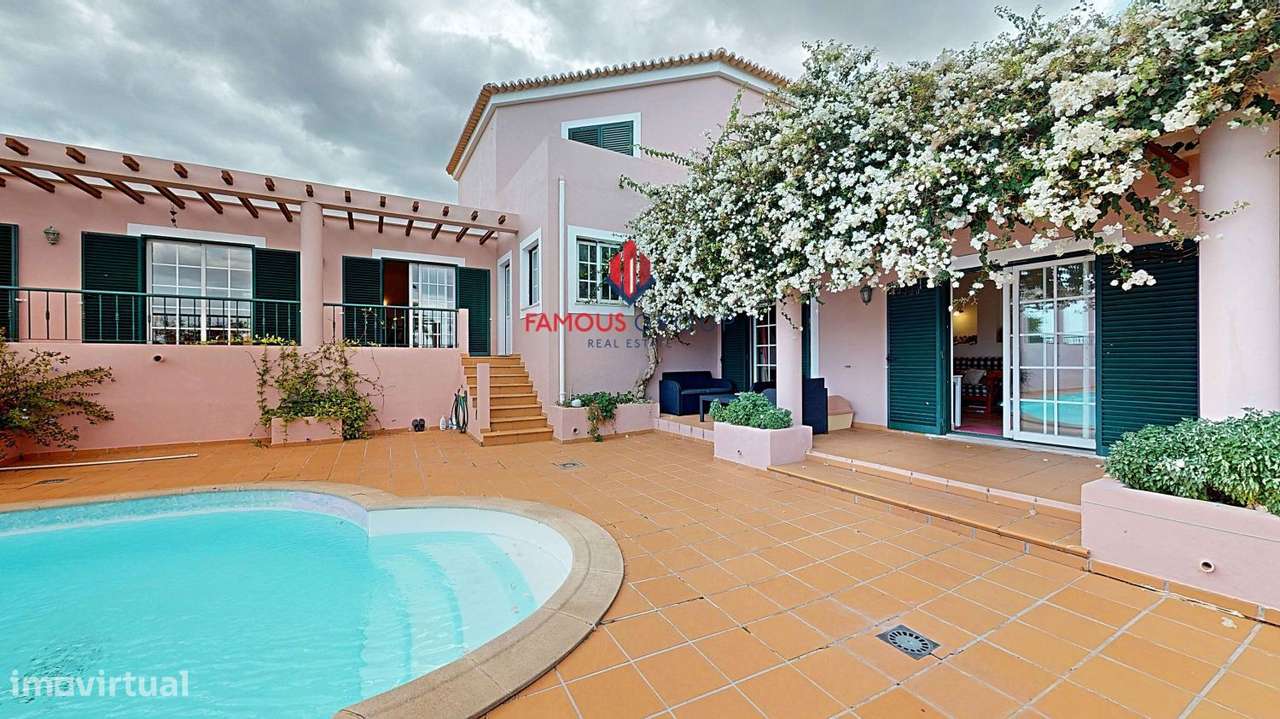 Moradia T6 com piscina e terreno- Calvário- Lagoa - Grande imagem: 4/41