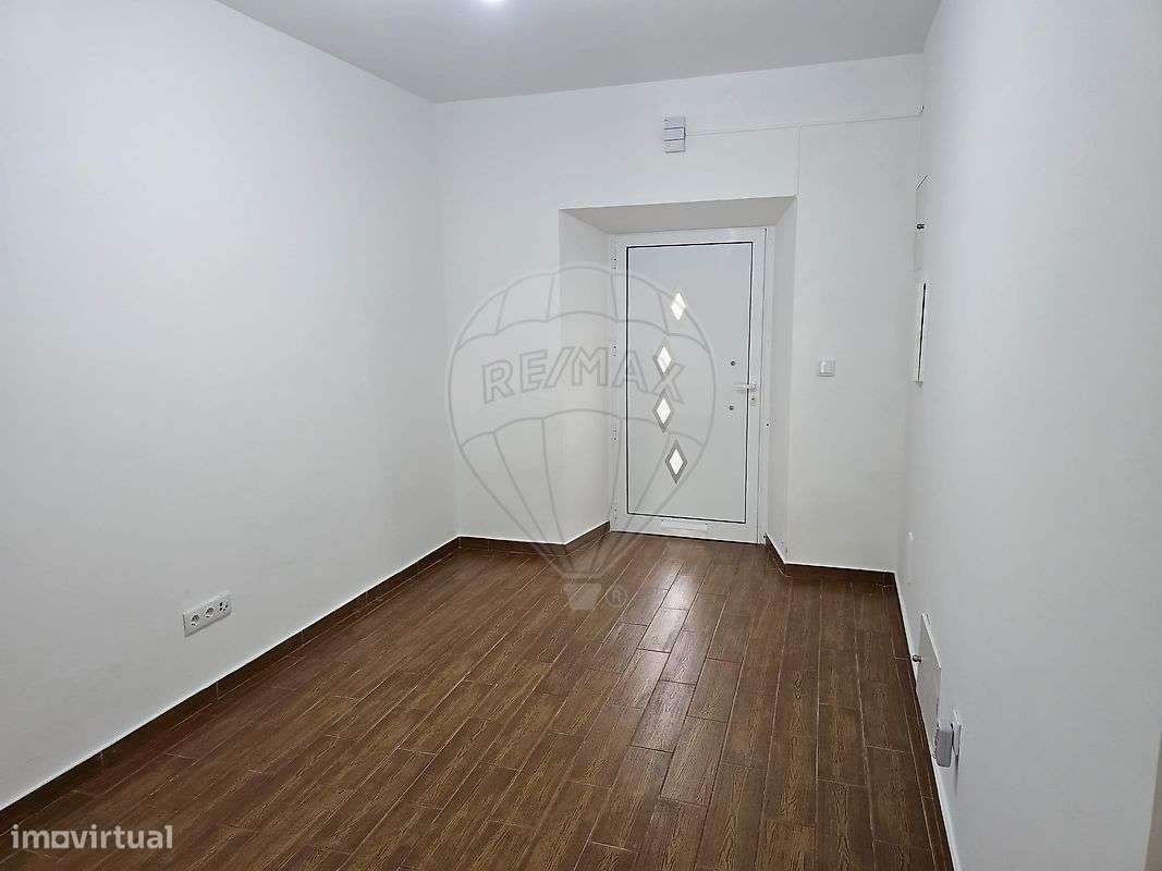 Moradia T2 para arrendamento - Grande imagem: 2/11