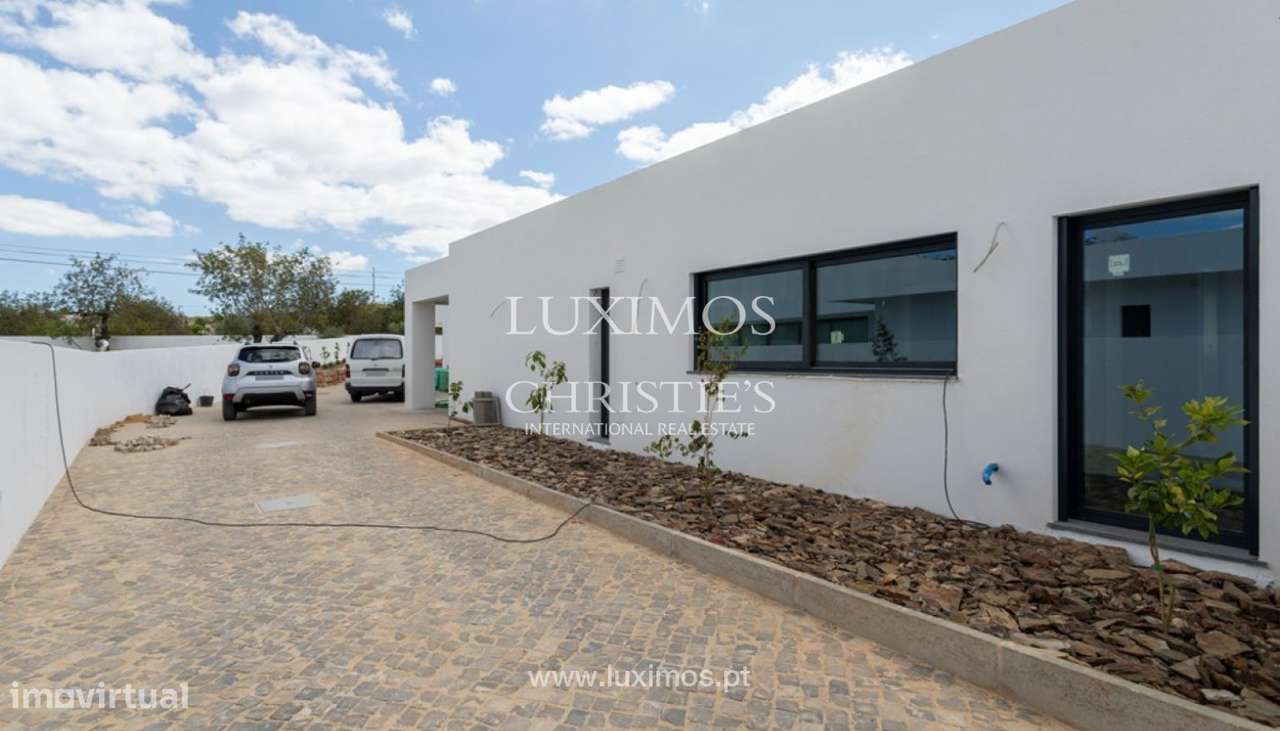 Moradia moderna V4 em contrução, para venda em São Brás de Alporte - Grande imagem: 5/15