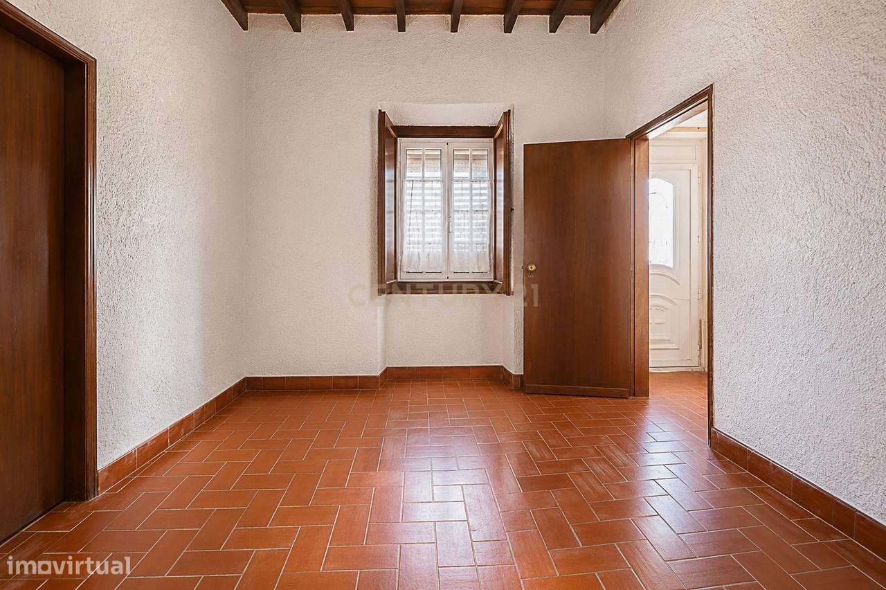 Moradia de Charme de 1926 com Jardim Centenário – Uma Oportunidade Úni-5